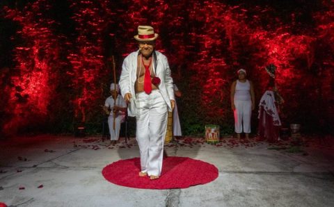 Referência nacional em palhaçaria conduz residência artística para espetáculo sobre culturas populares brasileiras