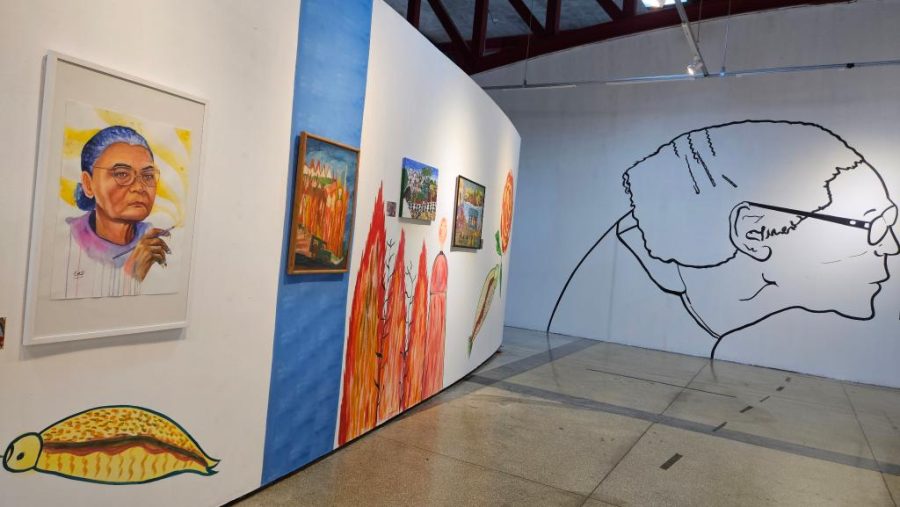 Exposição em homenagem a Osvaldina dos Santos segue em cartaz na Galeria Lava Pés