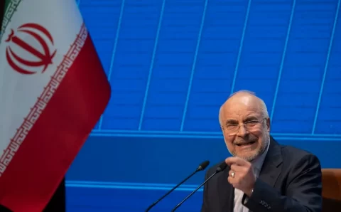 Presidente do Parlamento do Irã diz que EUA “não conquistou confiança”