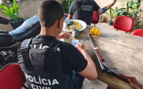 Polícia Civil cumpre mandados contra idoso investigado por tentativa de homicídio