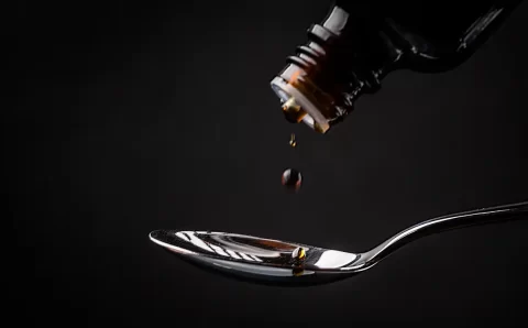 Anvisa suspende venda de xaropes com clobutinol