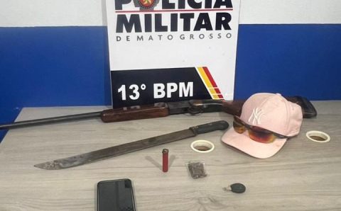 Homem é preso pela Polícia Militar após atirar em mulher em Lucas do Rio Verde