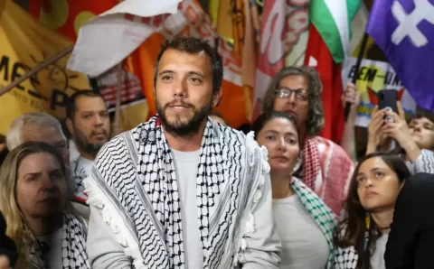 Thiago Ávila, preso por Israel, foi solto e está a caminho do Cairo