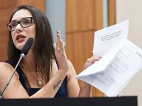 MT:  ESCÂNDALO DA OI S/A:   Janaína segue Taques e denúncia suposto esquema de desvio de R$ 308 milhões