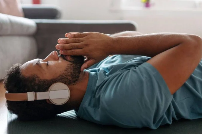 Conheça 5 exercícios respiratórios que podem ajudar a sua saúde