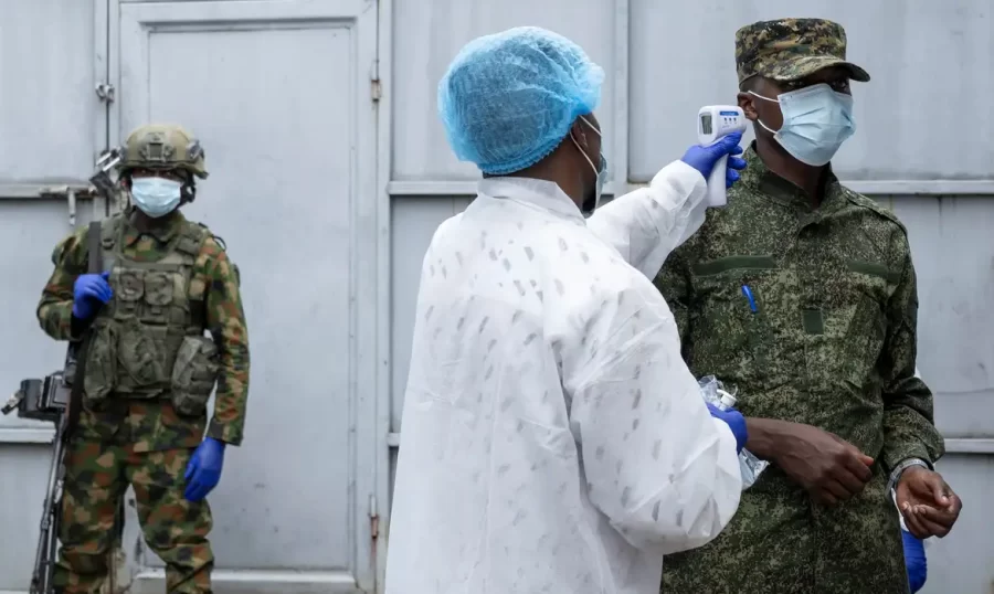 Ebola: dez países africanos estão sob alto risco, diz agência