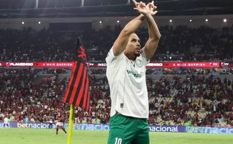 Flamengo x Palmeiras: Paulinho é absolvido após comemoração, e Carrascal pega gancho