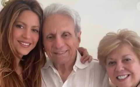 Como está o pai de Shakira? Atraso de mais de uma hora da cantora levanta alerta sobre saúde do patriarca