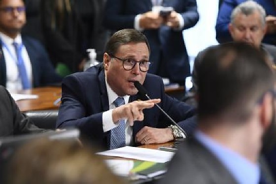 MT:  POSSÍVEL DOBRADINHA:    Grupo de Pivetta tenta convencer Jayme Campos a desistir do governo e disputar reeleição ao Senado