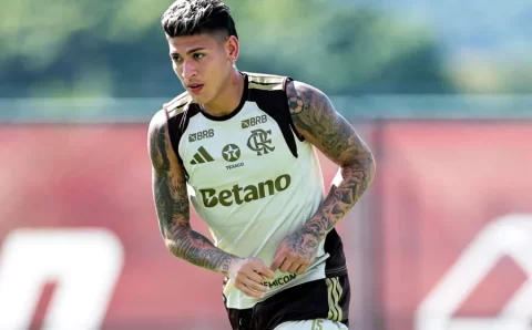 Flamengo x Vasco pelo Brasileirão: veja prováveis escalações e onde assistir