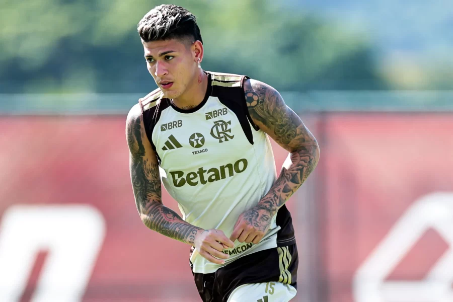 Flamengo x Vasco pelo Brasileirão: veja prováveis escalações e onde assistir