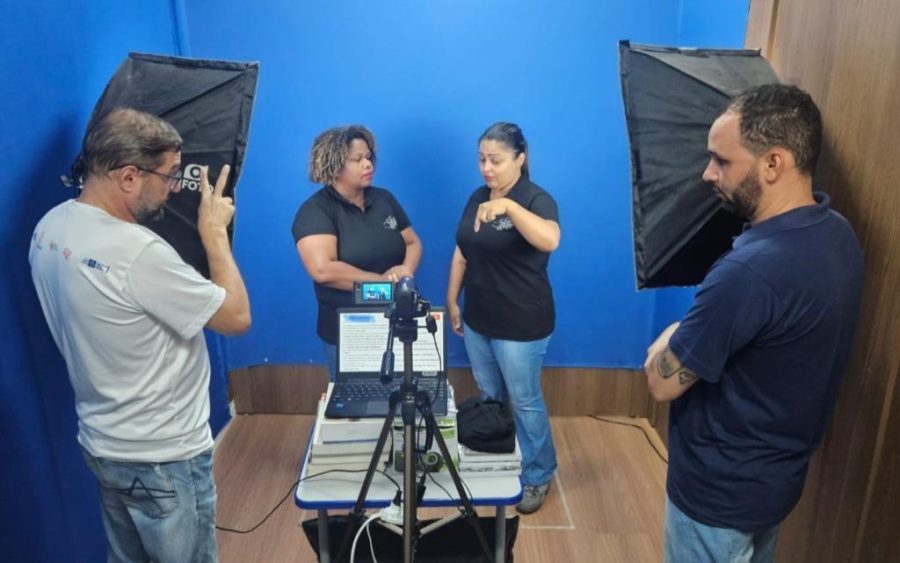 Seduc divulga resultado das inscrições para curso de Libras 1 na modalidade Ensino à Distância