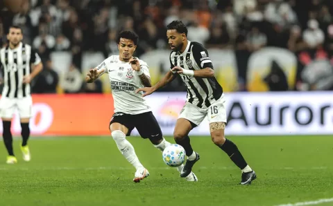Corinthians vence Atlético-MG com gol no fim e abre 3 pontos do Z4 do Brasileiro