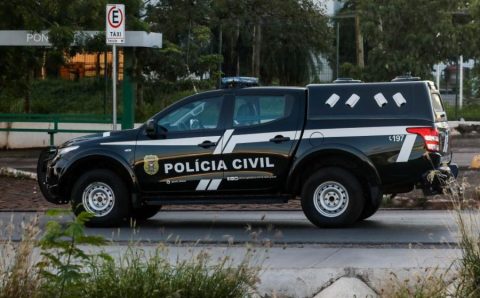 Polícia Civil prende dupla suspeita de cometer estelionato em Várzea Grande