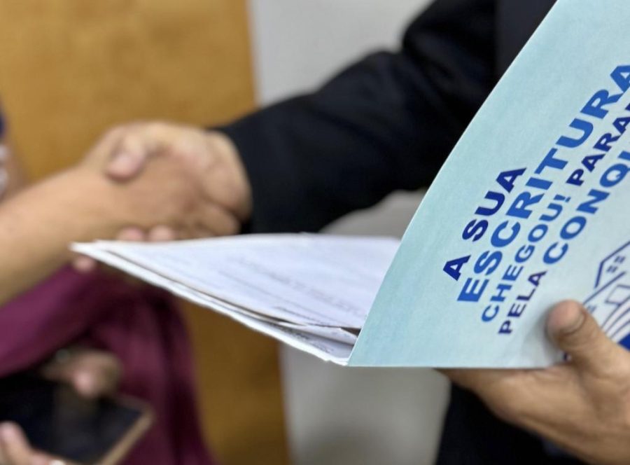 Governo de MT entrega 325 escrituras definitivas em Várzea Grande nesta segunda-feira (01)