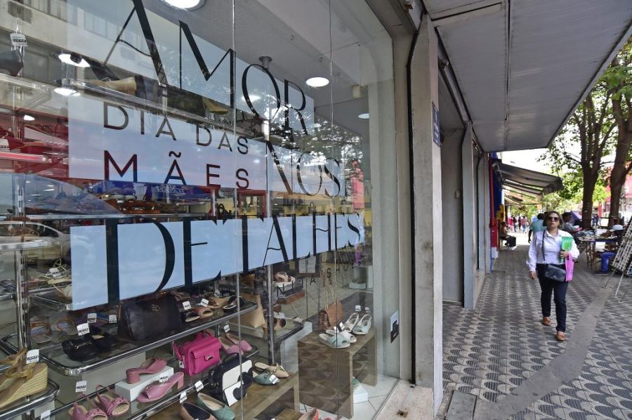 Consumidor deve redobrar o cuidado em compras pela internet para o Dia das Mães