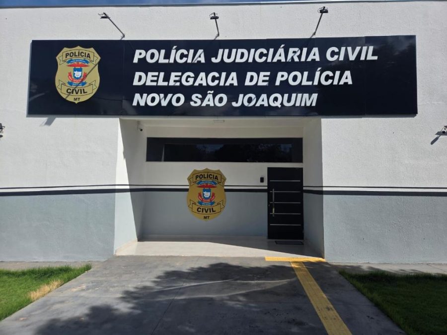 Polícia Civil conduz padrasto suspeito de importunação sexual contra enteada adolescente