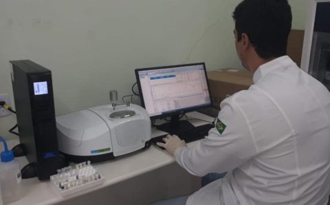 Laboratório de Química da Politec obtém 100% de acerto em ensaio do Inmetro
