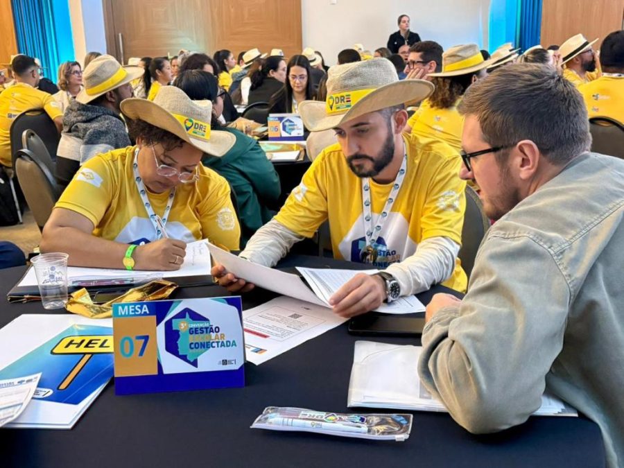 Secretária de Educação destaca fortalecimento da gestão durante a 3ª Convenção de Gestão Escolar Conectada