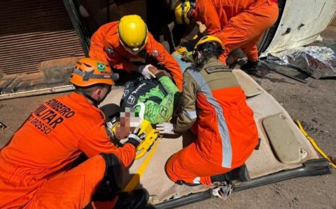Bombeiros atendem ocorrências de acidentes de trânsito em Nova Mutum e Lucas do Rio Verde