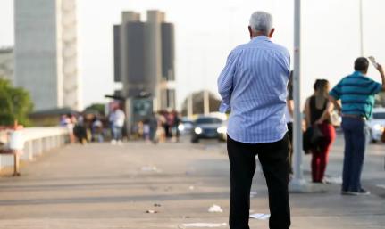 MT:  ESCALADA CONTÍNUA:   Notificações de violência contra idosos quase triplicam em MT em 10 anos