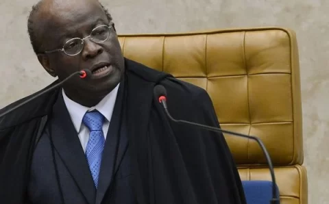 AOS 71 ANOS:   Joaquim Barbosa se filia ao DC e volta a ser cotado para disputar a Presidência em 2026