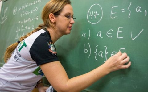 Unemat oferta seletivo unificado com 212 vagas para professores temporários