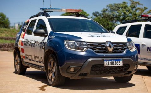 Polícia Militar prende homem suspeito de agredir namorada em Nova Xavantina