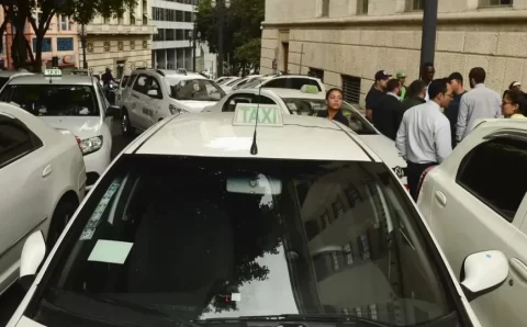 Move Brasil: BNDES inicia crédito para motoristas de app e taxistas