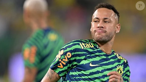 Adeus, menino Ney?! Neymar mais sério, discreto e dedicado para a Copa 2026: a postura do camisa 10 do Brasil na concentração