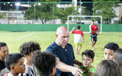 Prefeito lança projeto “Bom de Esporte, Bom de Escola” com oferta de 2,6 mil vagas gratuitas em Cuiabá