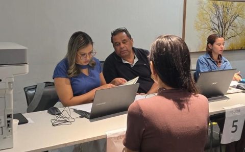 Politec emite 200 Carteiras de Identidade Nacional durante capacitação de representantes de postos conveniados