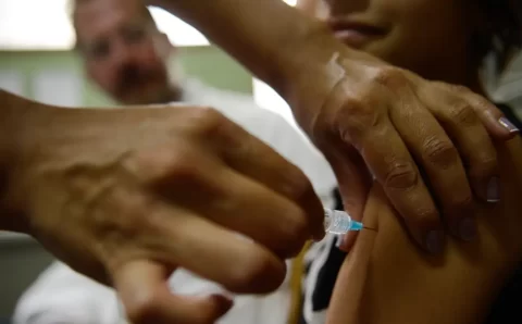 Vacinação contra HPV é prorrogada até 31 de dezembro