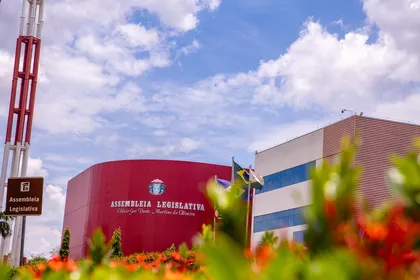 Assembleia tem semana com convocação, audiência pública, reuniões de comissões e sessões plenárias